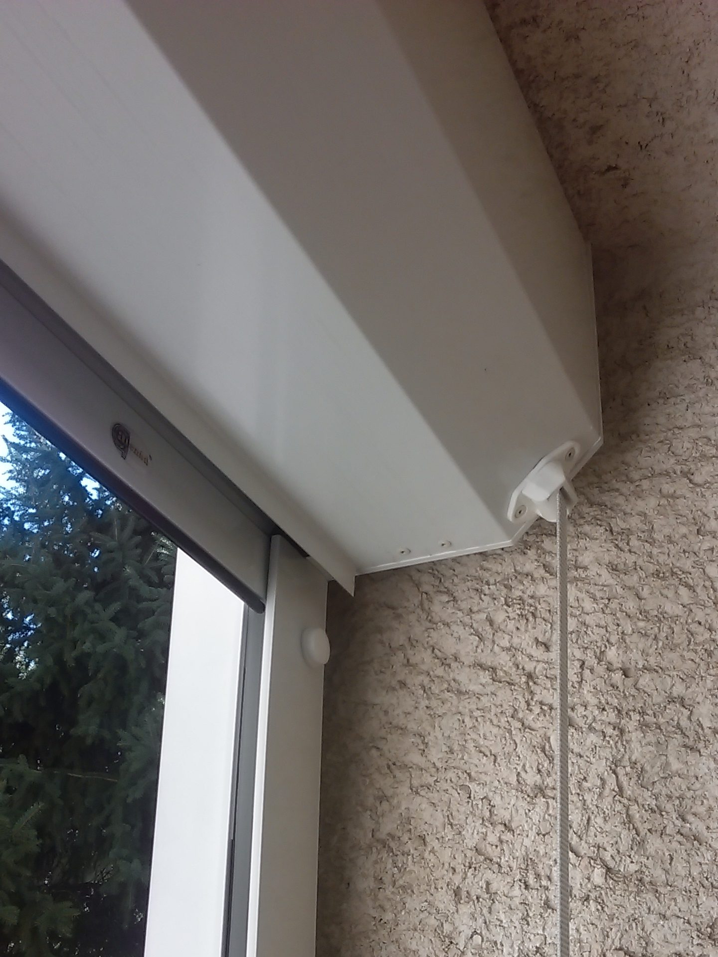 Műanyag redőny szerelés 2 év garanciával Zala vármegye területén. tel:+36205364443