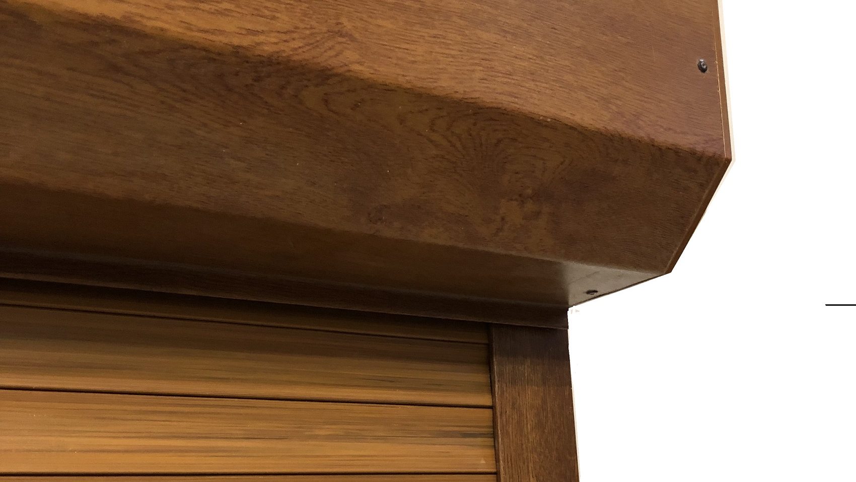 Aranytölgy alumínium redőny szúnyoghálóval Zalaegerszeg, Nagykanizsa, Keszthely, Lenti, Letenye Hévíz Zalaszentgrót,Zalakaros